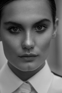 Ana Girardot, 2013