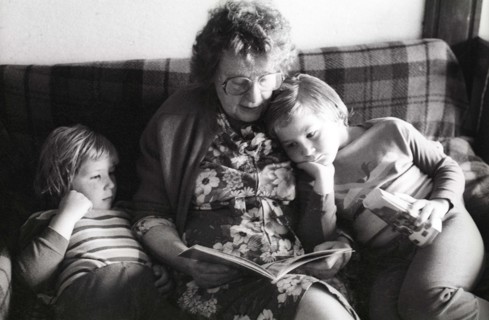 Lecture en famille