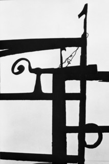 Détail d'un portail rouillé