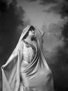 Lucienne Bréval