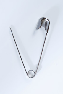 Closeup of a safety pin.