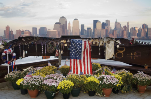 New York skyline with 9-11 memorial NY.