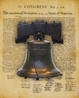 Liberty Bell and the Declaration of Independence . 4 juillet 1776