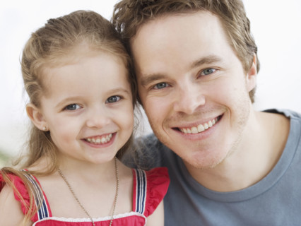 Portrait of father and daughter. Date : 2007