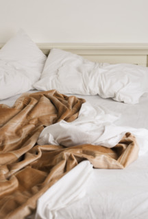 Still life of unmade bed. Date : 2006