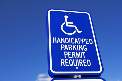 Handicapped Parking sign. Date : 2007