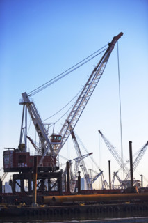 Cranes on dock. Date : 2007