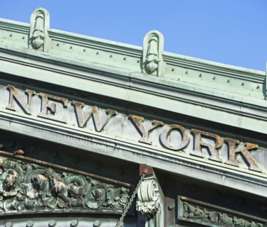 Old New York sign. Date : 2007