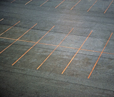 empty parking spaces. Date : 2007