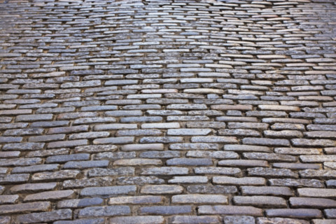 cobblestone street. Date : 2007
