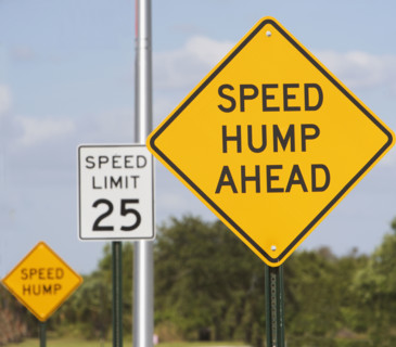 Street signs along road. Date : 2007