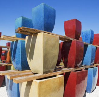 Stacks of glazed pottery vases. Date : 2007