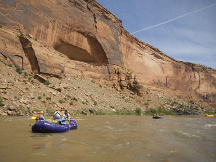 Groups of people river rafting. Date : 2007