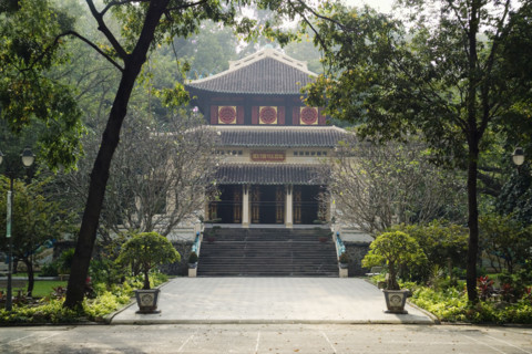 Botanical Gardens and Zoo Ho Chi Minh City Saigon Vietnam. Date : 2006