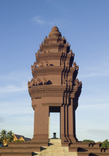 Independence Monument Phnom Penh Cambodia Kymer. Date : 2006