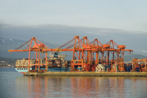 Cargo ship at dock, Vancouver, British Columbia, Canada. Date : 2008