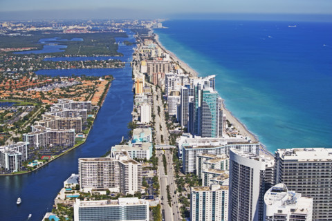 Aerial view of Fort Lauderdale, Florida, United States. Date : 2008