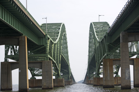 Identical steel bridges . Date : 2008