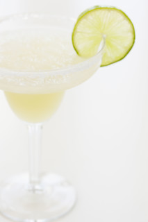 Margarita garnished with lime. Date : 2008