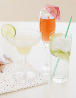 Assorted mixed drinks. Date : 2008