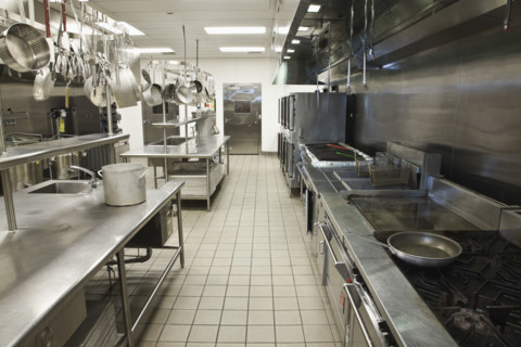 Empty commercial kitchen. Date : 2008