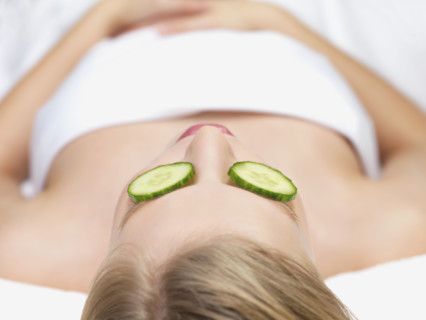 Young woman lying down in massage table. Date : 2008