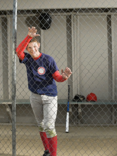 Baseball player standing in dugout. Date : 2008