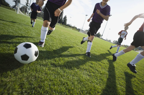 Boys playing competitive soccer. Date : 2008