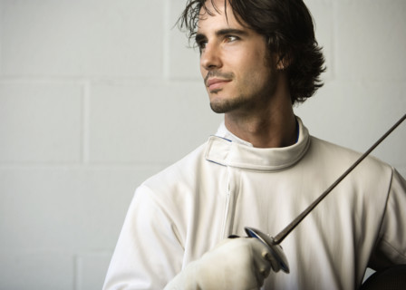 Portrait of fencer holding fencing foil. Date : 2008