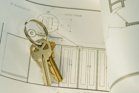 Keys on blueprints. Photographe : Daniel Grill