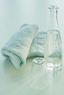 Spa towel and water. Photographe : Daniel Grill