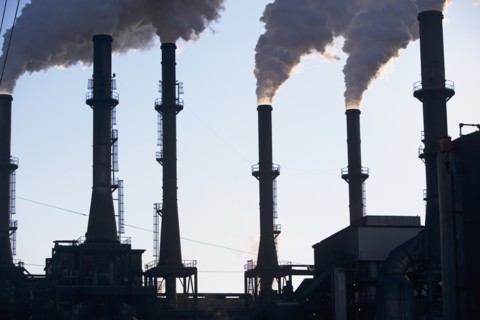 Smoke from factory. Photographe : fotog