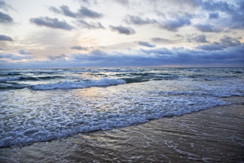Seascape at sunset. Photographe : fotog