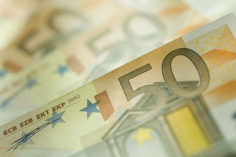 50 euro notes spread out.