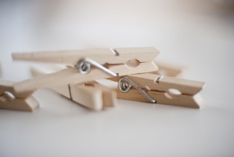 Clothes pins.