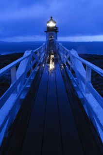 Lighthouse beacon