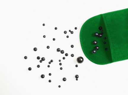 Pearls and bag