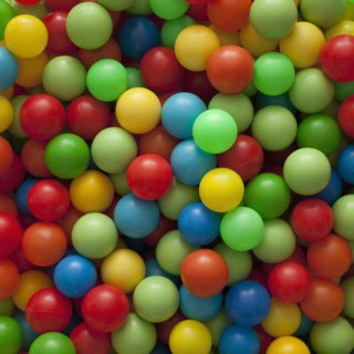 Colorful balls. Photographer: Mike Kemp