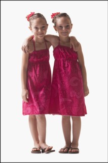 Twins embrace. Photographer: Mike Kemp