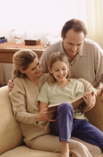 Family reading together. Photographer: Rob Lewine
