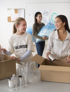 Volunteers recycling.