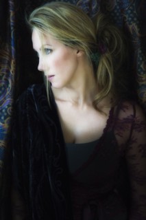 Portrait of a woman.