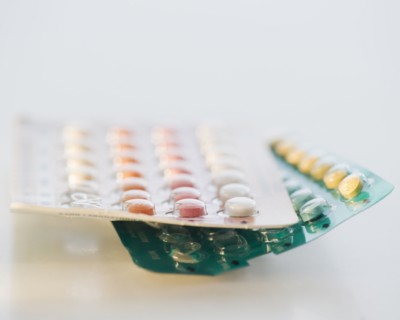 Birth control pills. Photographe : Jamie Grill