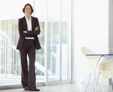 Confident businesswoman. Photographe : momentimages