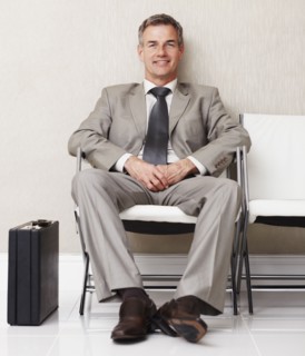 Businessman waiting. Photographe : momentimages