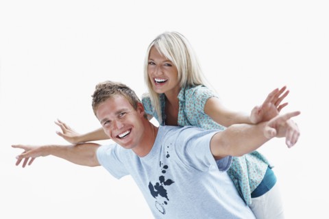 Playful couple. Photographe : momentimages