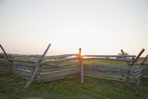 Old wooden fence. Photographe : Chris Hackett