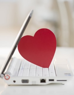 Heart on a laptop. Photo : Jamie Grill