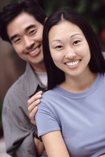 Portrait of a happy couple. Photo : Rob Lewine