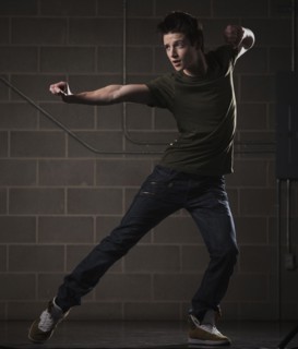 Male dancer. Photo : Mike Kemp